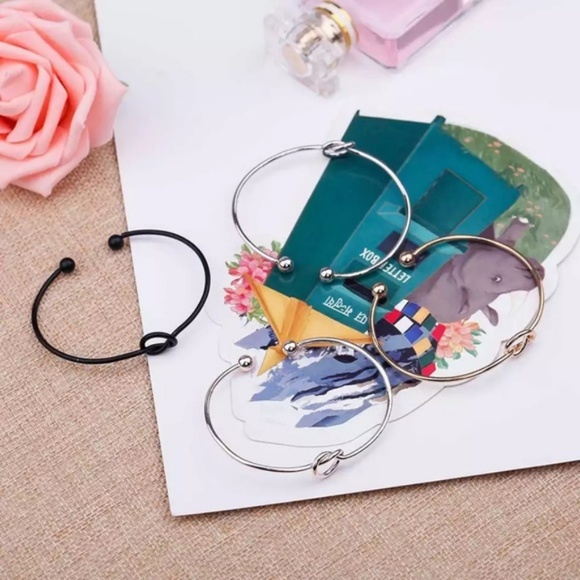 5 for $25 Knot Heart Cuff Bracelet - Picture 3 of 6